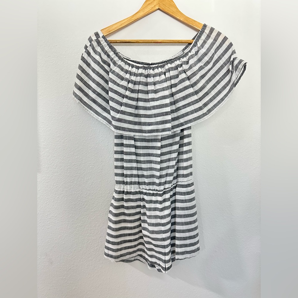 Light weight off the shoulder romper